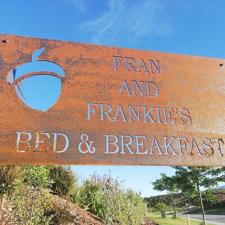 Fran And Frankie'S Bed & Breakfast Luggate Buitenkant foto