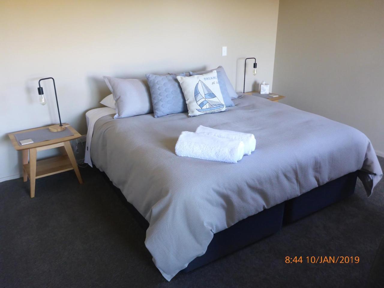 Fran And Frankie'S Bed & Breakfast Luggate Buitenkant foto